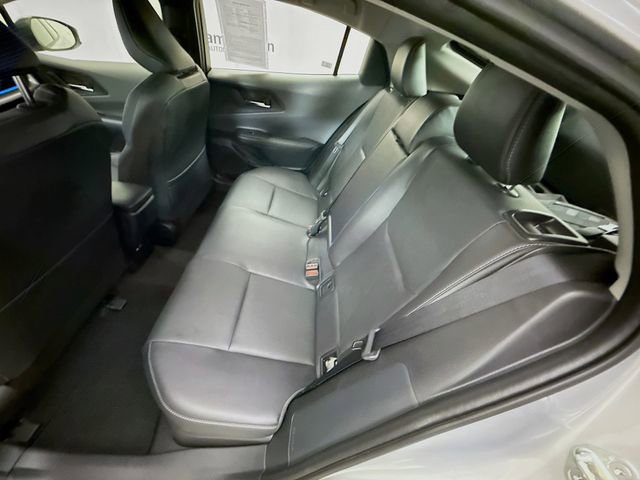 Used 2025 Toyota Prius XLE image 24