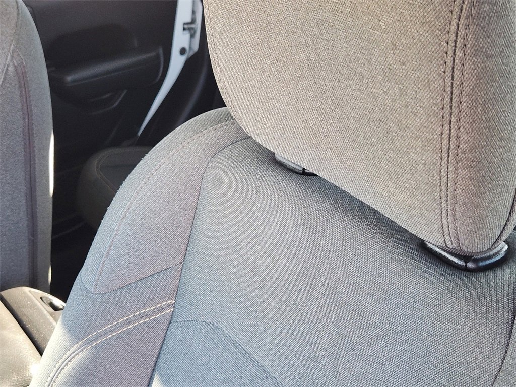 Used 2024 Jeep Gladiator Sport image 17