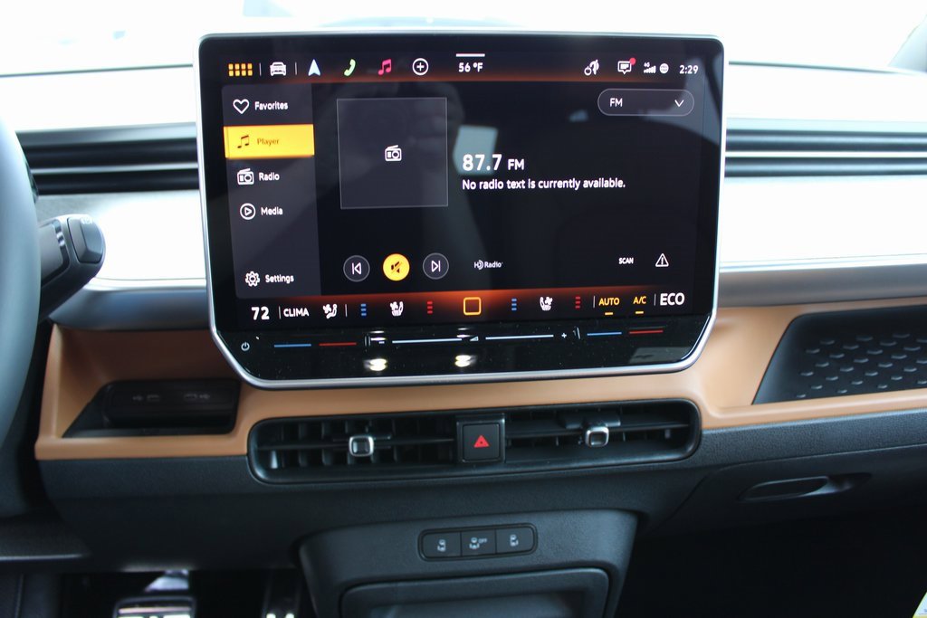 New 2025 Volkswagen ID. Buzz Pro S image 13