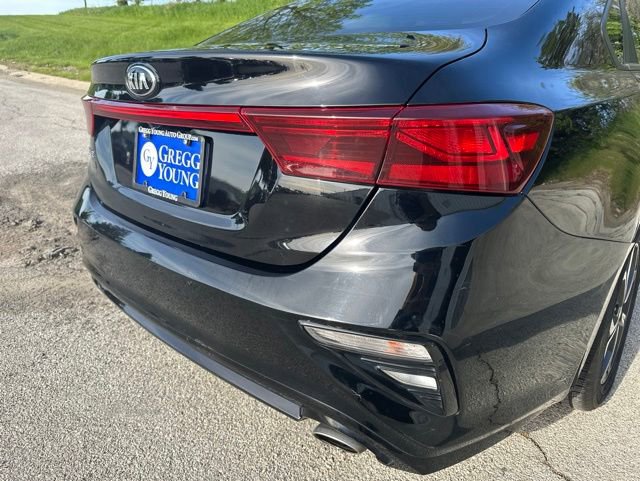 Used 2019 Kia Forte LXS FWD image 14