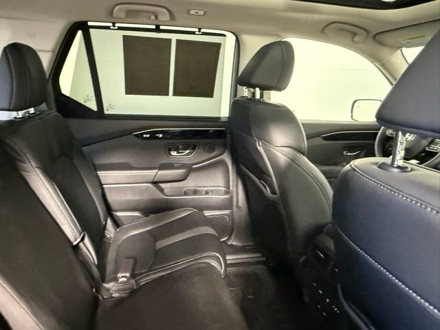 Used 2025 Honda Pilot Touring image 45