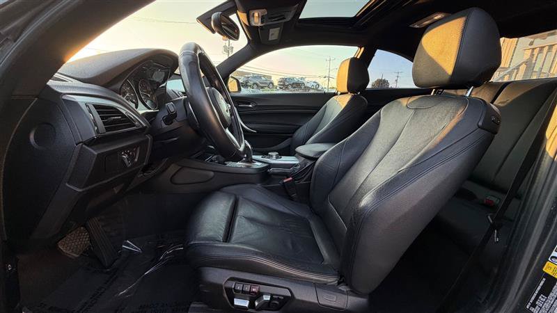 Used 2016 BMW M235i Coupe RWD image 23