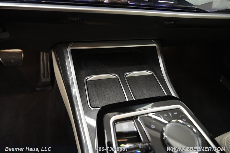 Used 2023 BMW 760i xDrive w/ Executive Package AWD/4WD image 33