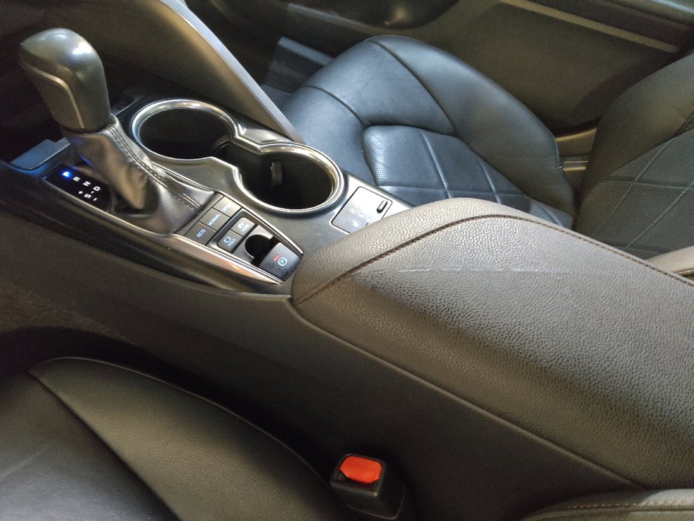 Used 2019 Toyota Camry XLE w/ Driver Assist Package image 26