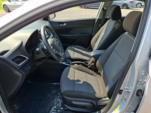 Used 2018 Hyundai Accent Limited FWD image 14