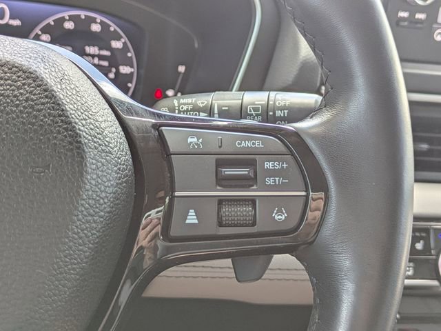 Used 2023 Honda Pilot Elite image 34