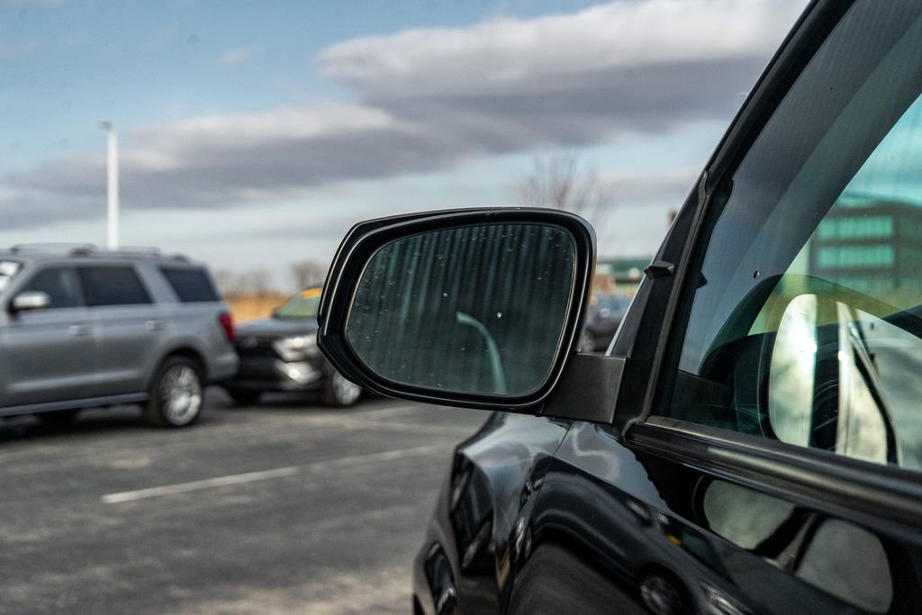 Certified 2023 Toyota Tacoma SR image 16