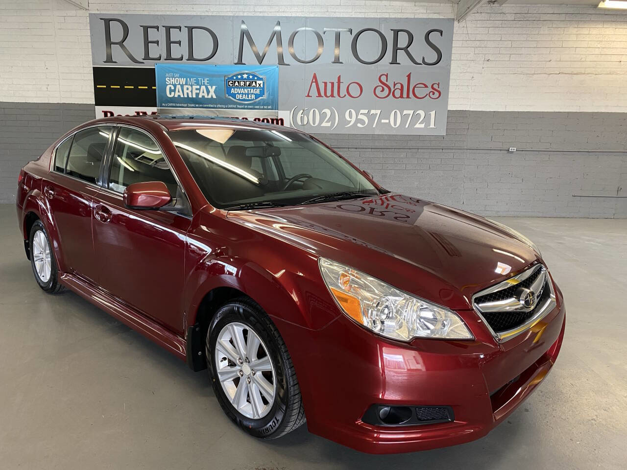 Used 2011 Subaru Legacy 2.5i Premium image 1