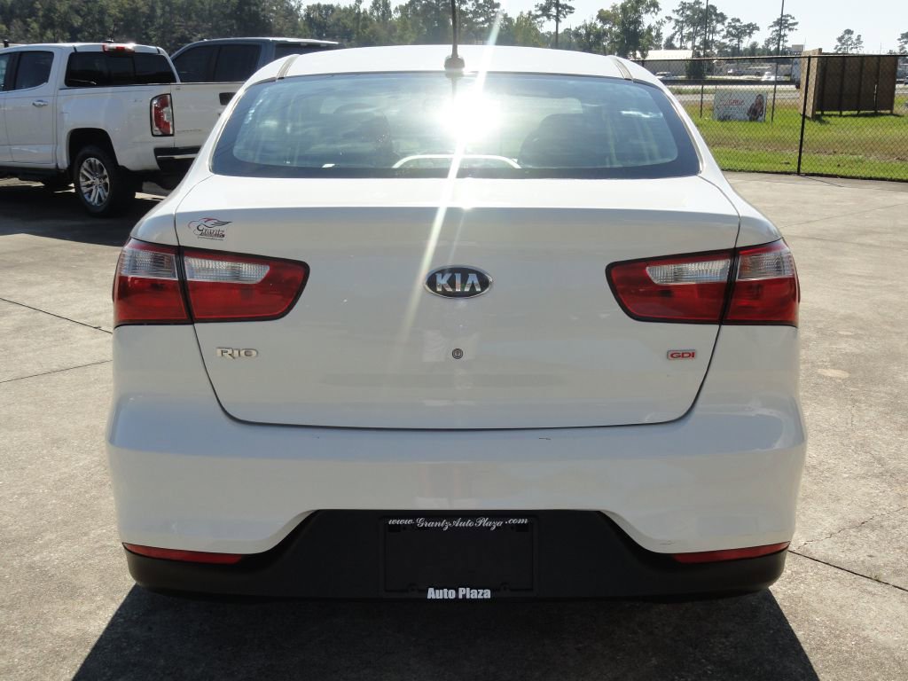 Used 2017 Kia Rio LX image 4
