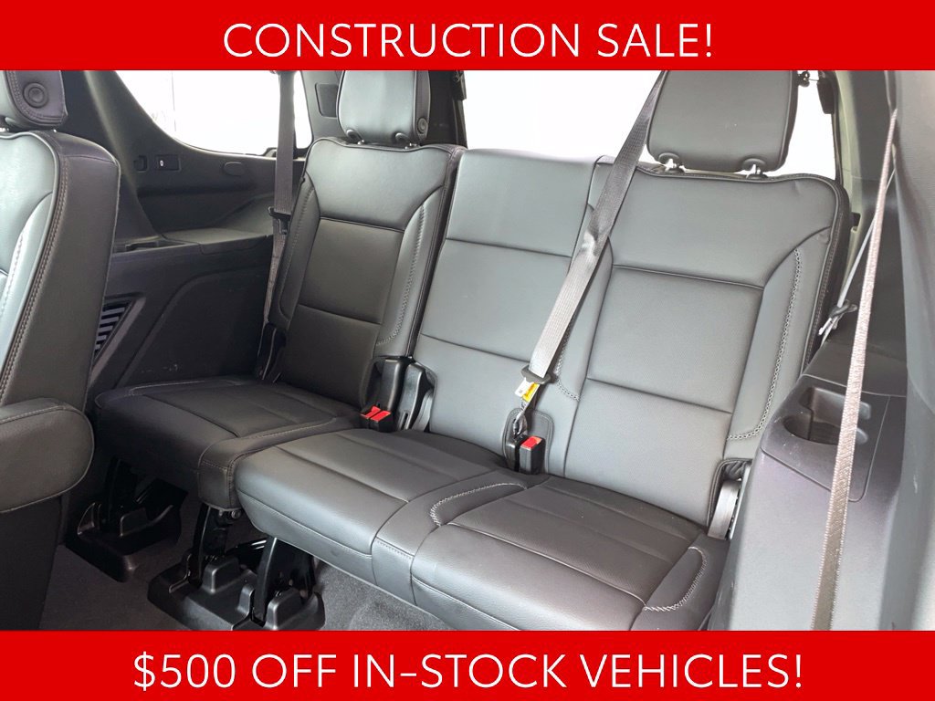 Used 2023 GMC Yukon Denali w/ Advanced Technology Package AWD/4WD image 17