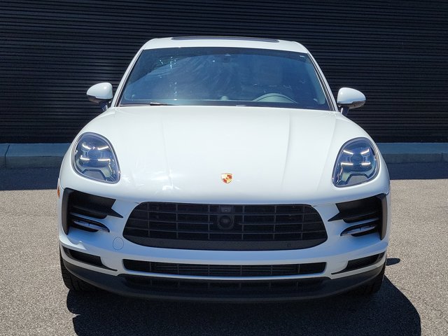 Certified 2021 Porsche Macan AWD/4WD image 10