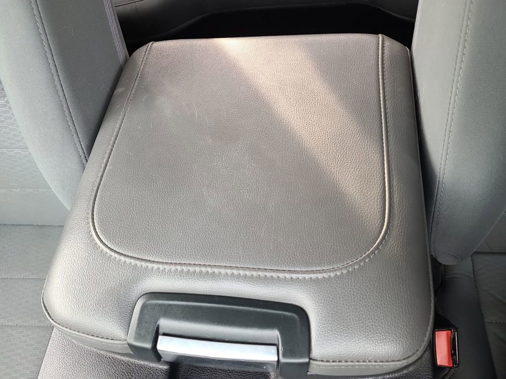 Used 2018 RAM 1500 Classic SLT image 27