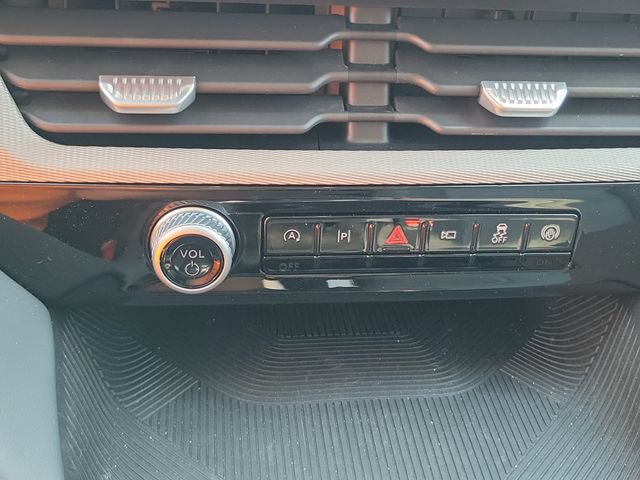 New 2026 Ford Explorer Active w/ Active Comfort Package AWD/4WD image 29
