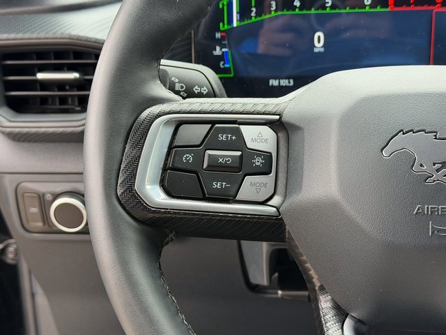 Used 2025 Ford Mustang EcoBoost image 10