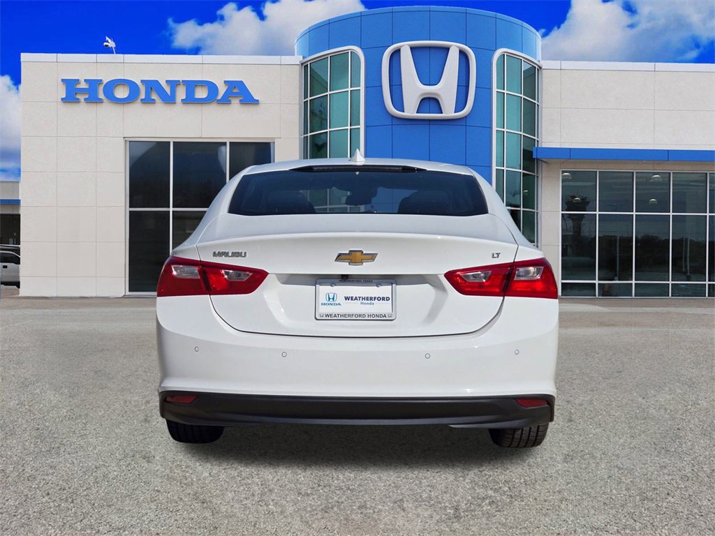 Used 2024 Chevrolet Malibu LT image 4