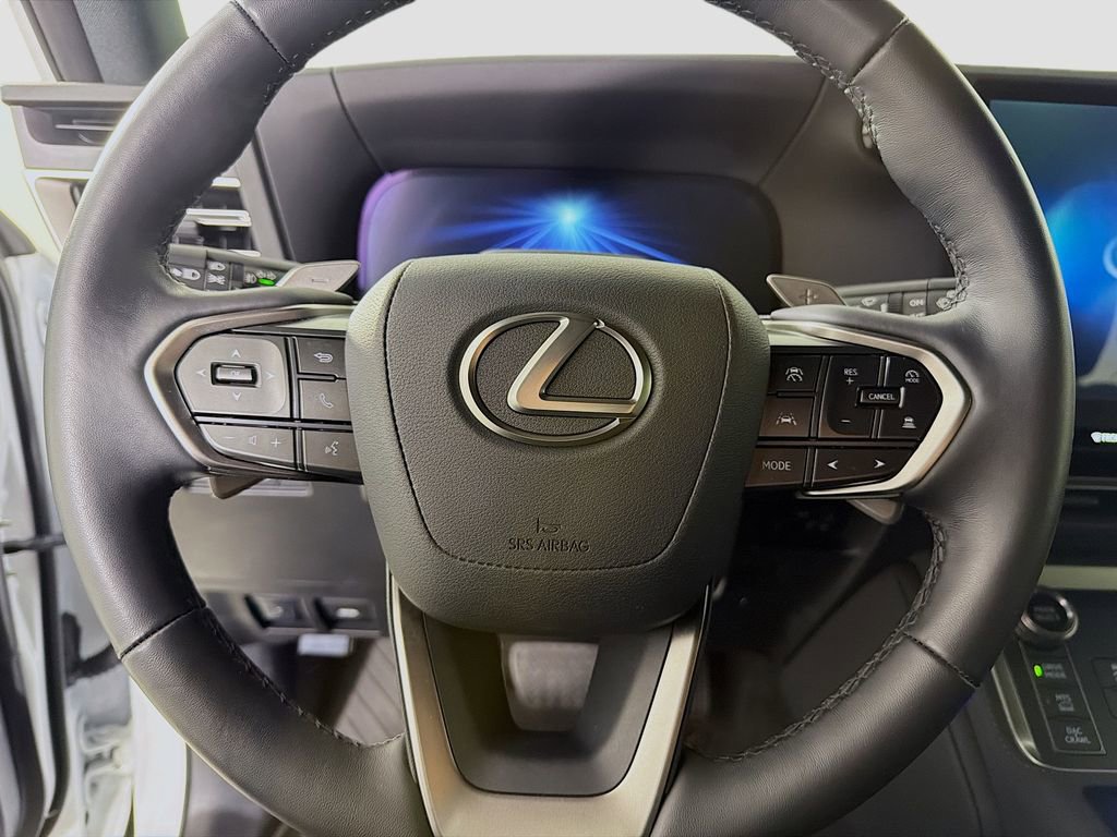 Used 2024 Lexus GX 550 image 14