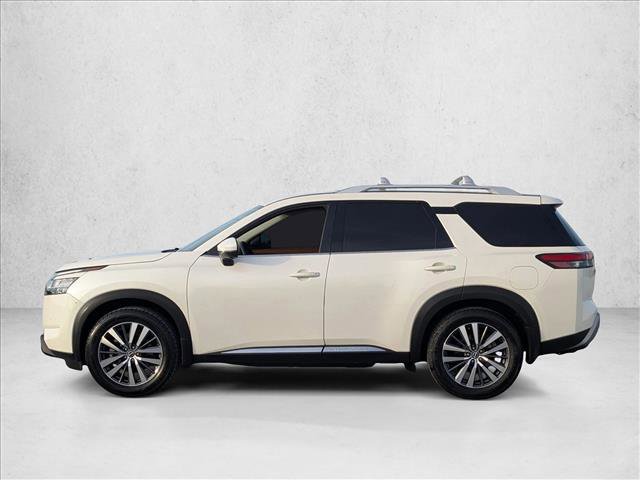 Used 2022 Nissan Pathfinder Platinum w/ Cargo Package FWD image 9