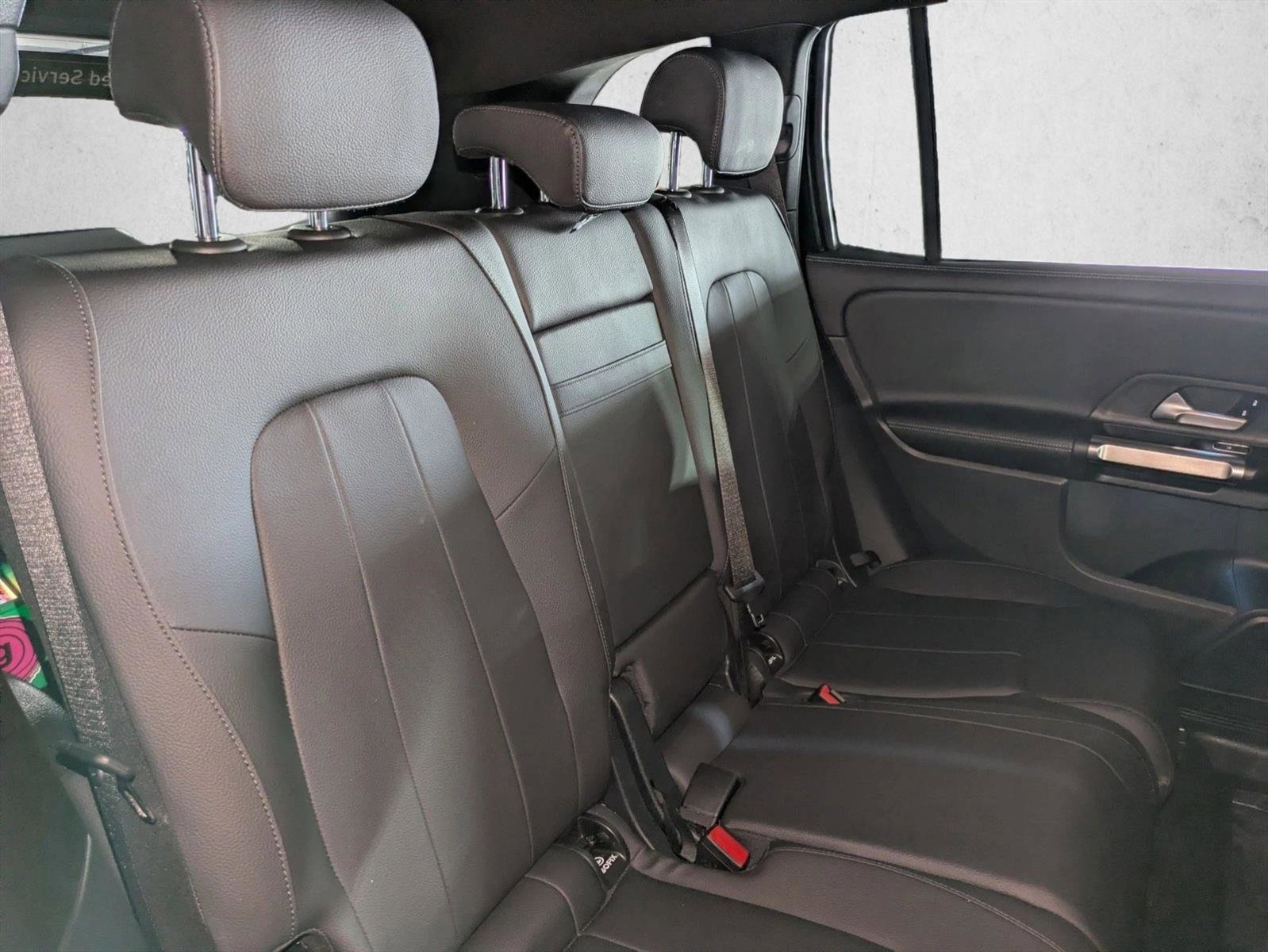 Certified 2025 Mercedes-Benz GLB 250 image 18