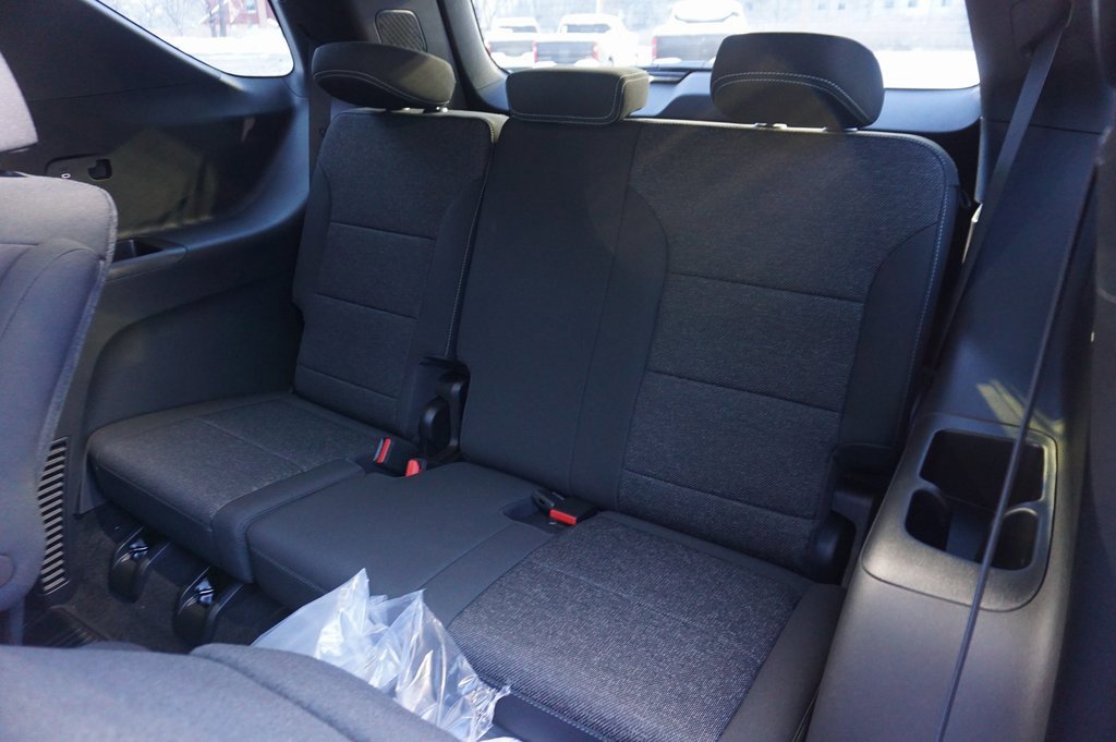 New 2026 Chevrolet Traverse LT w/ Midnight/Sport Edition image 12