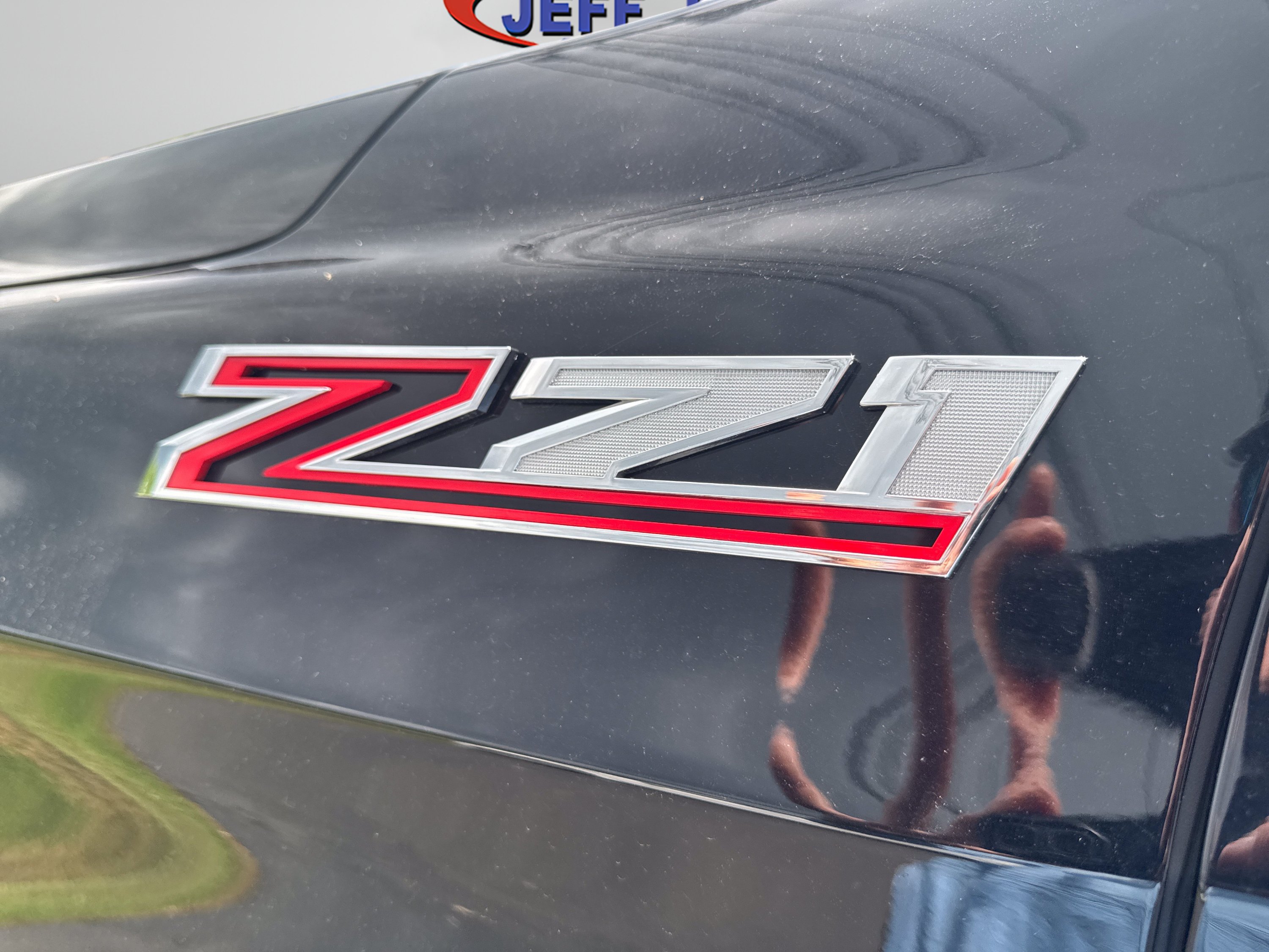 Used 2023 Chevrolet Tahoe Z71 AWD/4WD image 12