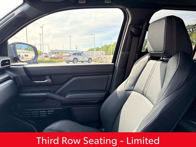 Used 2025 Toyota 4Runner Limited image 22