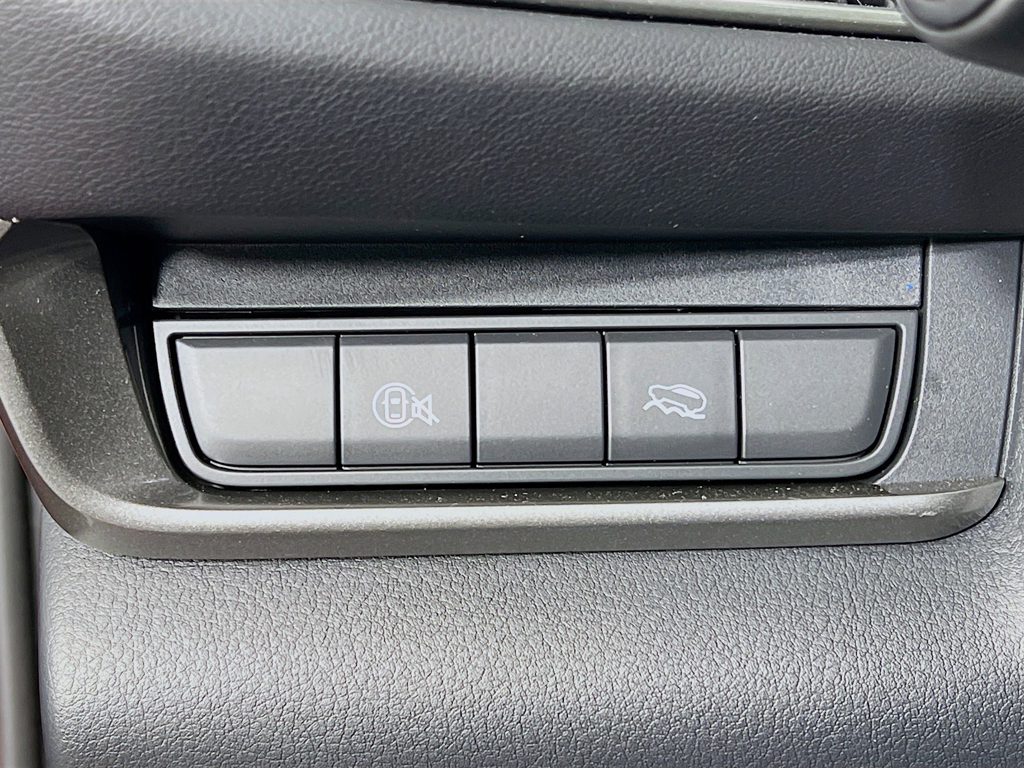 Used 2025 MAZDA CX-30 AWD 2.5 S w/ Select Sport Pkg image 13