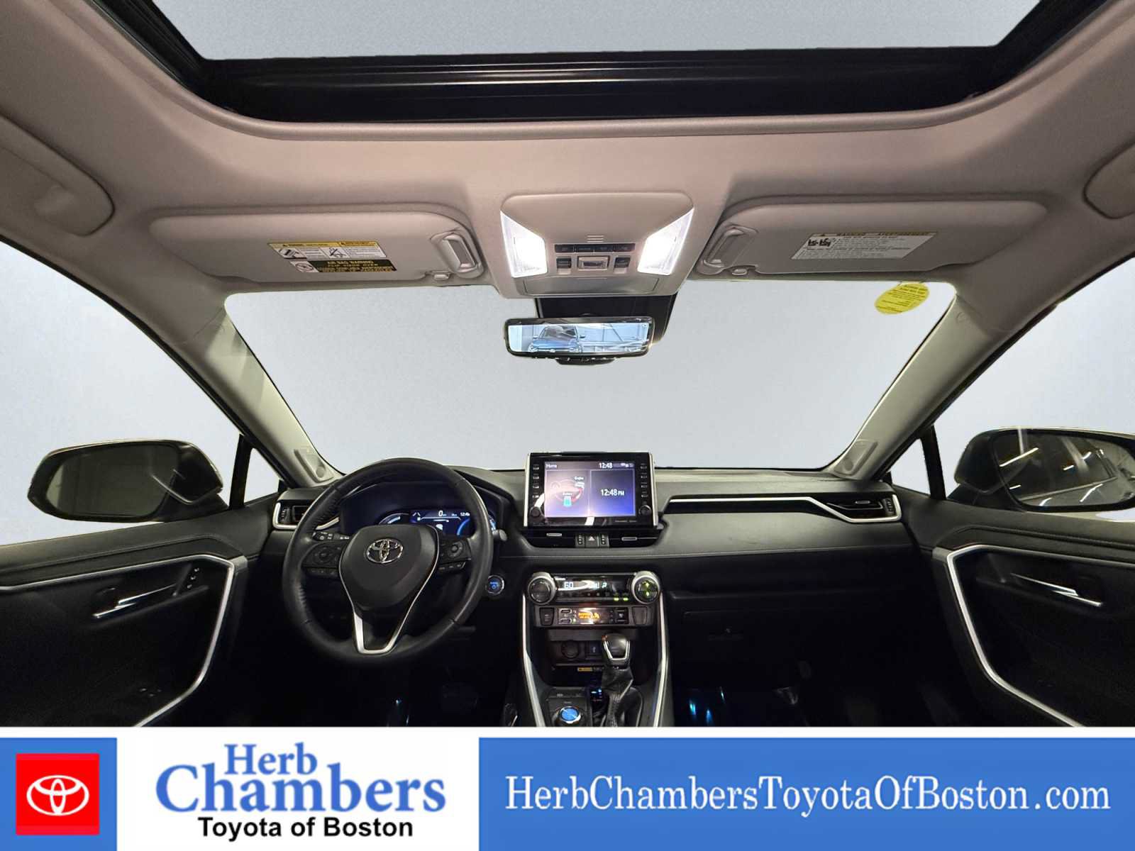Used 2022 Toyota RAV4 Limited AWD/4WD image 6