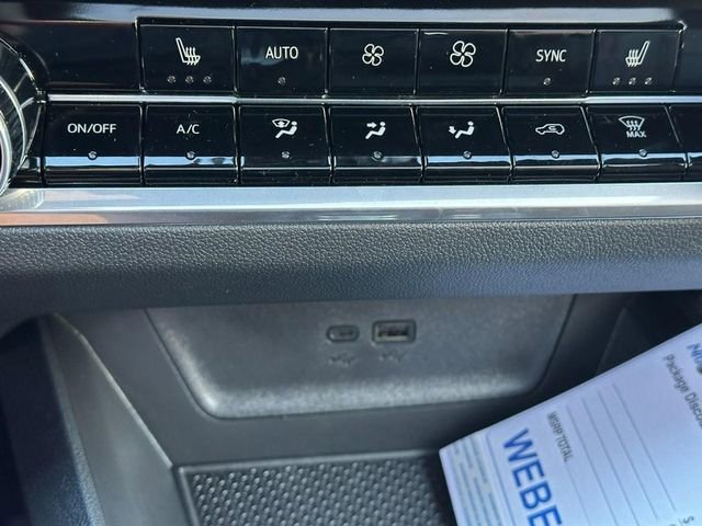 New 2026 Chevrolet Equinox RS image 15