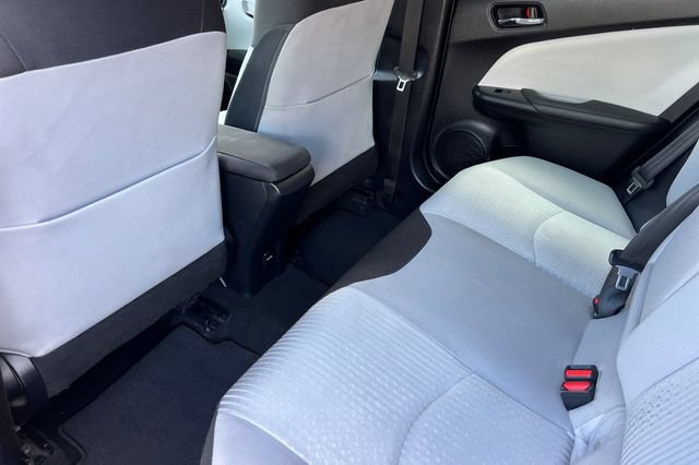 Used 2017 Toyota Prius Four FWD image 13