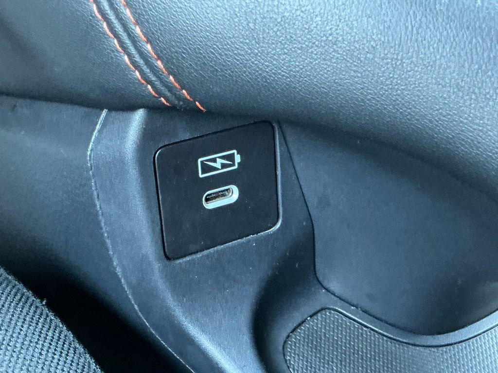 Certified 2025 Honda HR-V Sport image 37