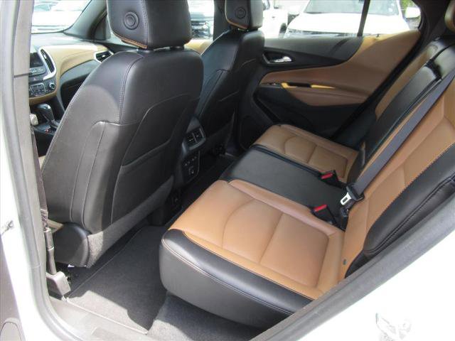 Used 2021 Chevrolet Equinox Premier FWD image 32