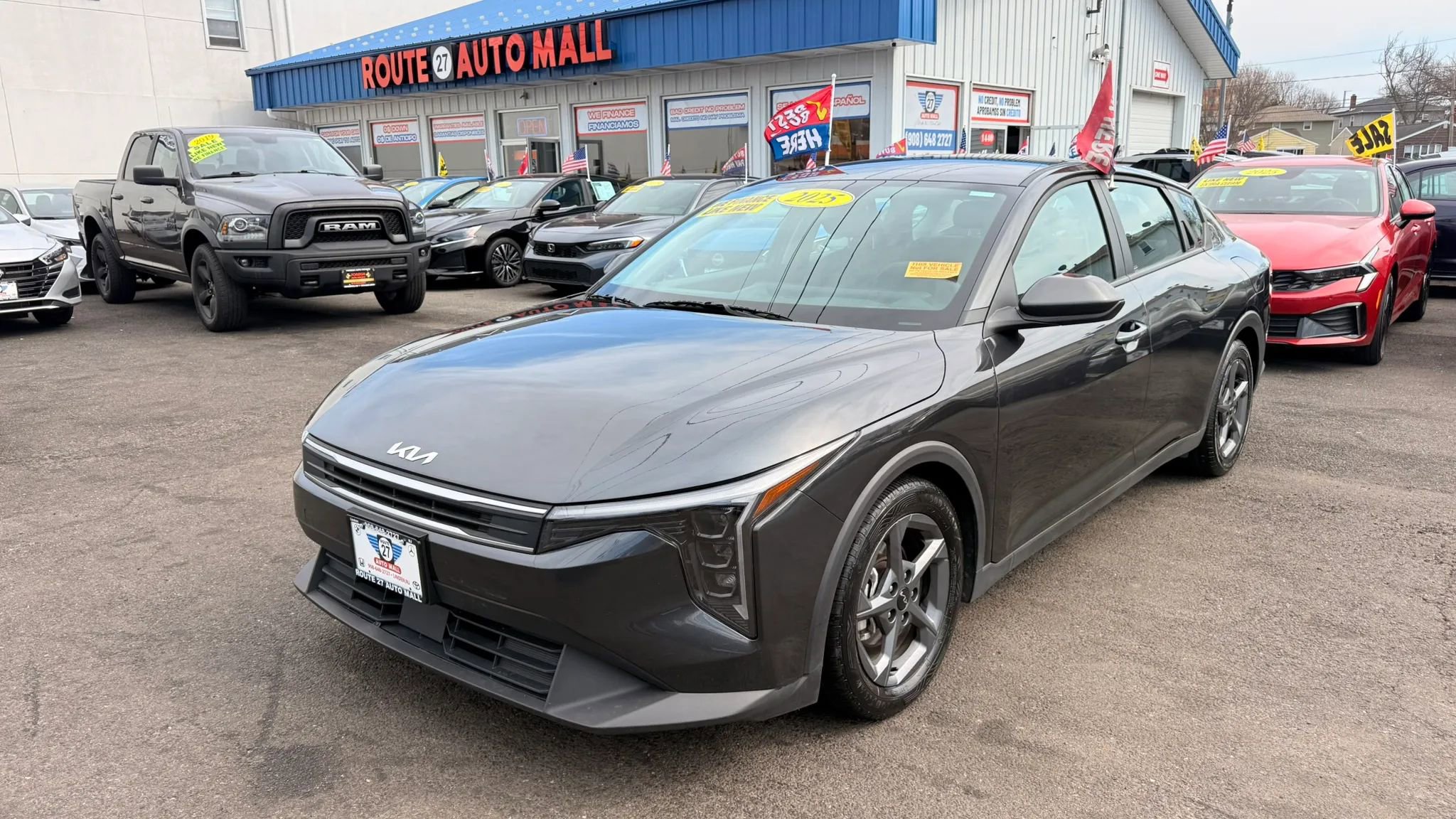 Used 2025 Kia K4 image 4