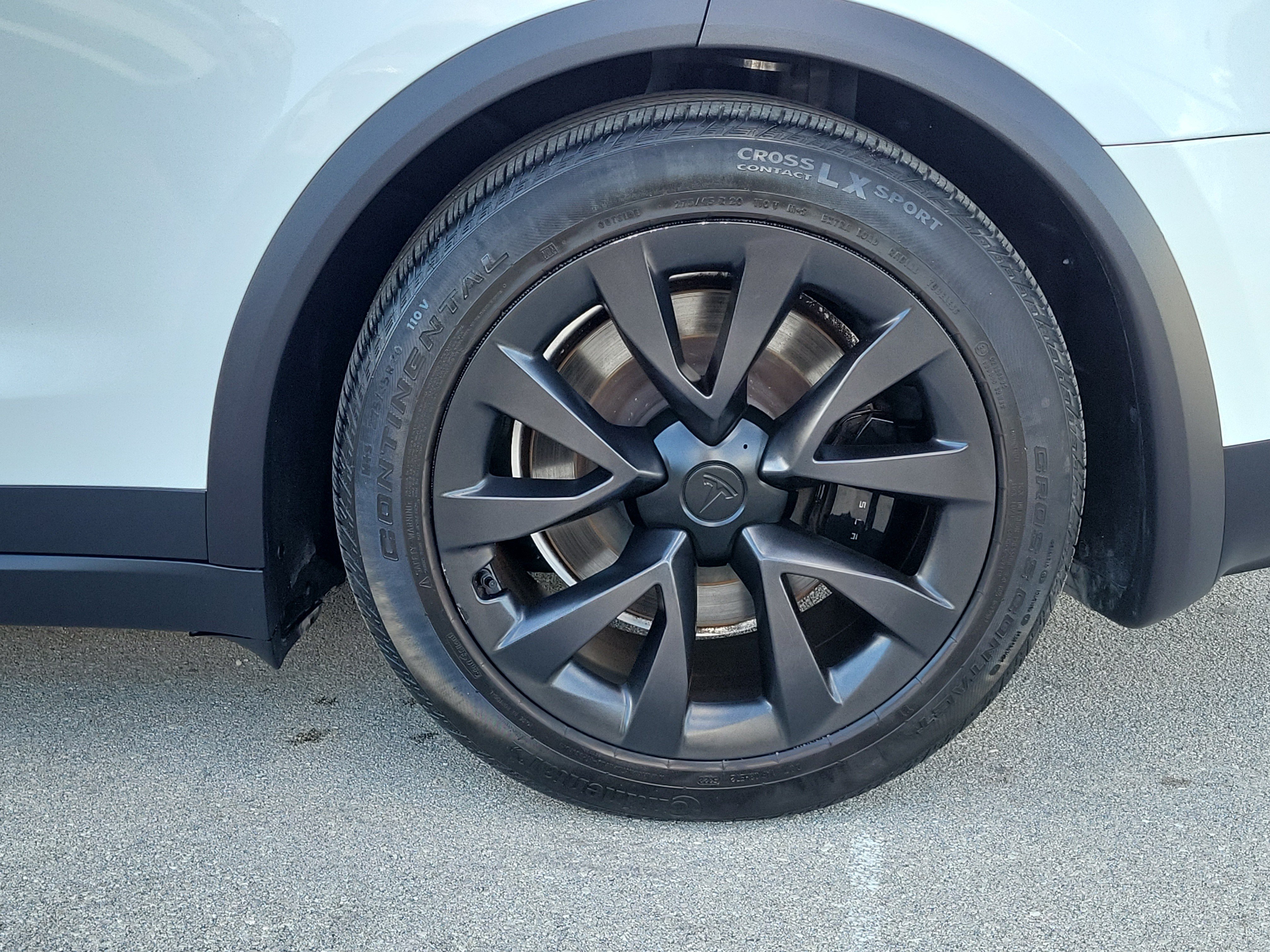 Used 2024 Tesla Model X AWD/4WD image 9