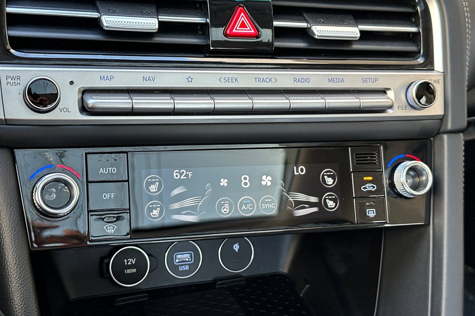 Used 2026 Genesis G70 2.5T Prestige image 25