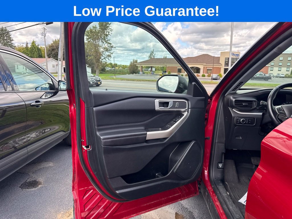 Certified 2023 Ford Explorer XLT AWD/4WD image 21