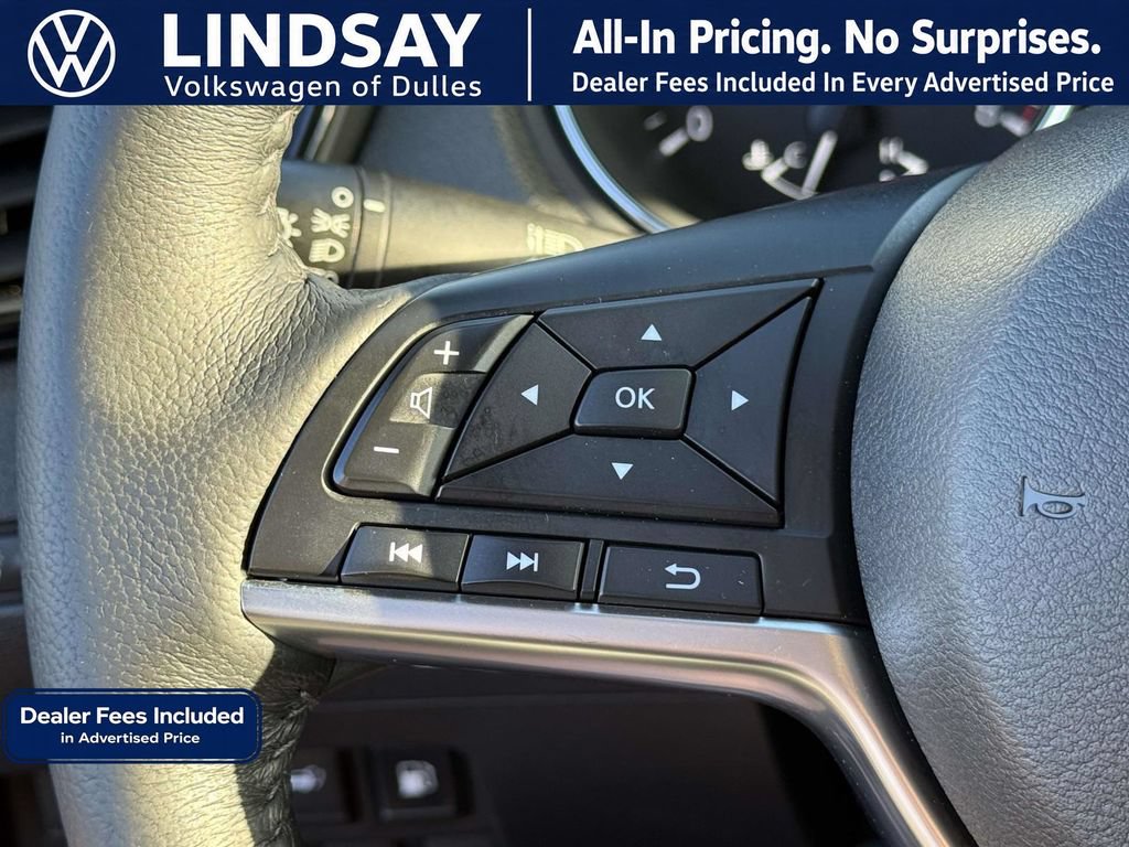 Used 2018 Nissan Rogue SV w/ Premium Package AWD/4WD image 22