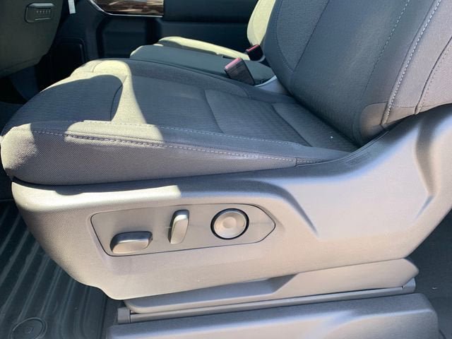 New 2026 GMC Sierra 3500 SLE w/ SLE Convenience Package AWD/4WD image 16