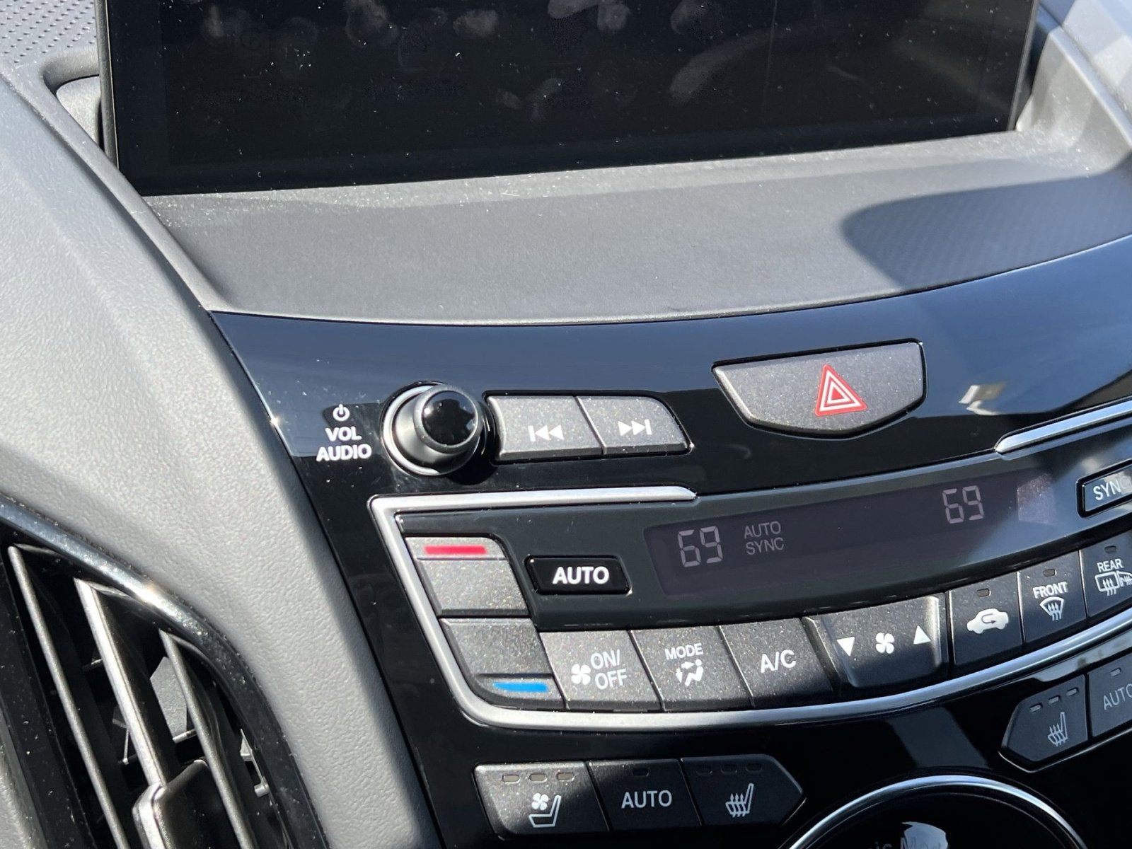 Certified 2025 Acura RDX A-Spec image 15