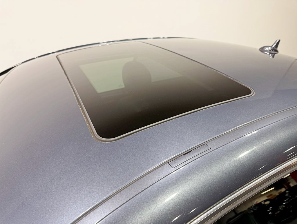 Used 2009 Mercedes-Benz CLK 350 Coupe image 10