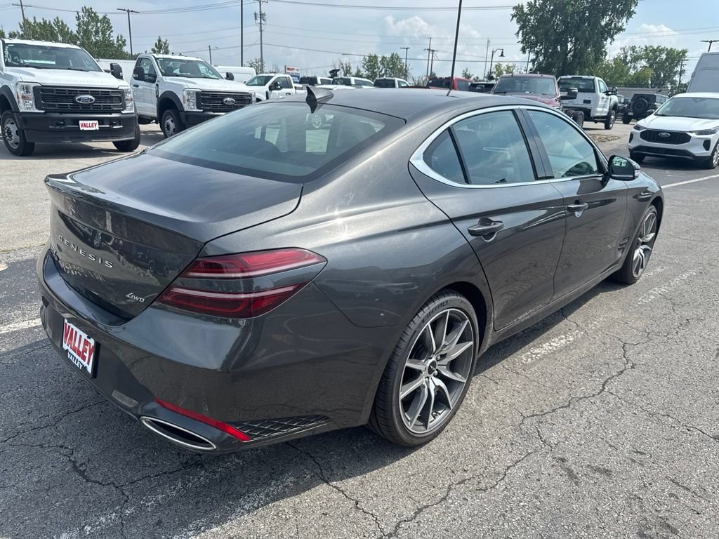 Used 2025 Genesis G70 2.5T AWD/4WD image 3