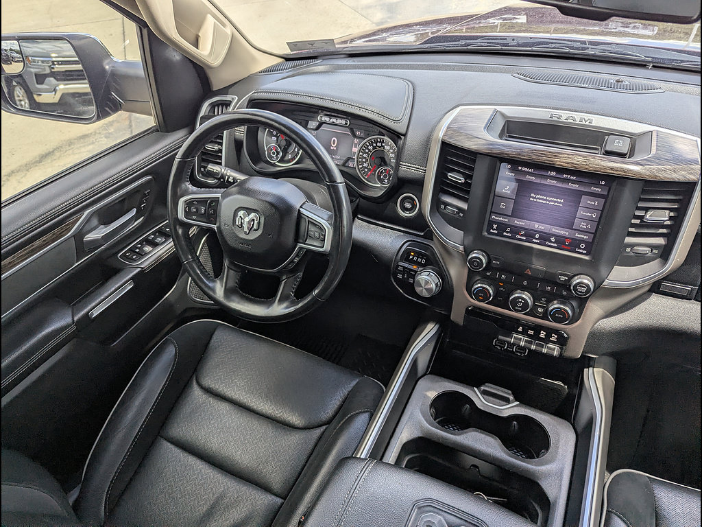 Used 2020 RAM 1500 Laramie AWD/4WD image 25