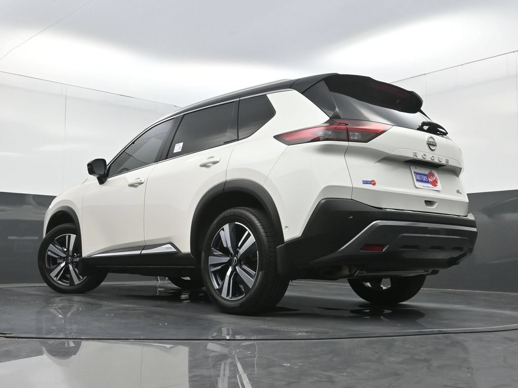 Used 2023 Nissan Rogue SL w/ SL Premium Package FWD image 30