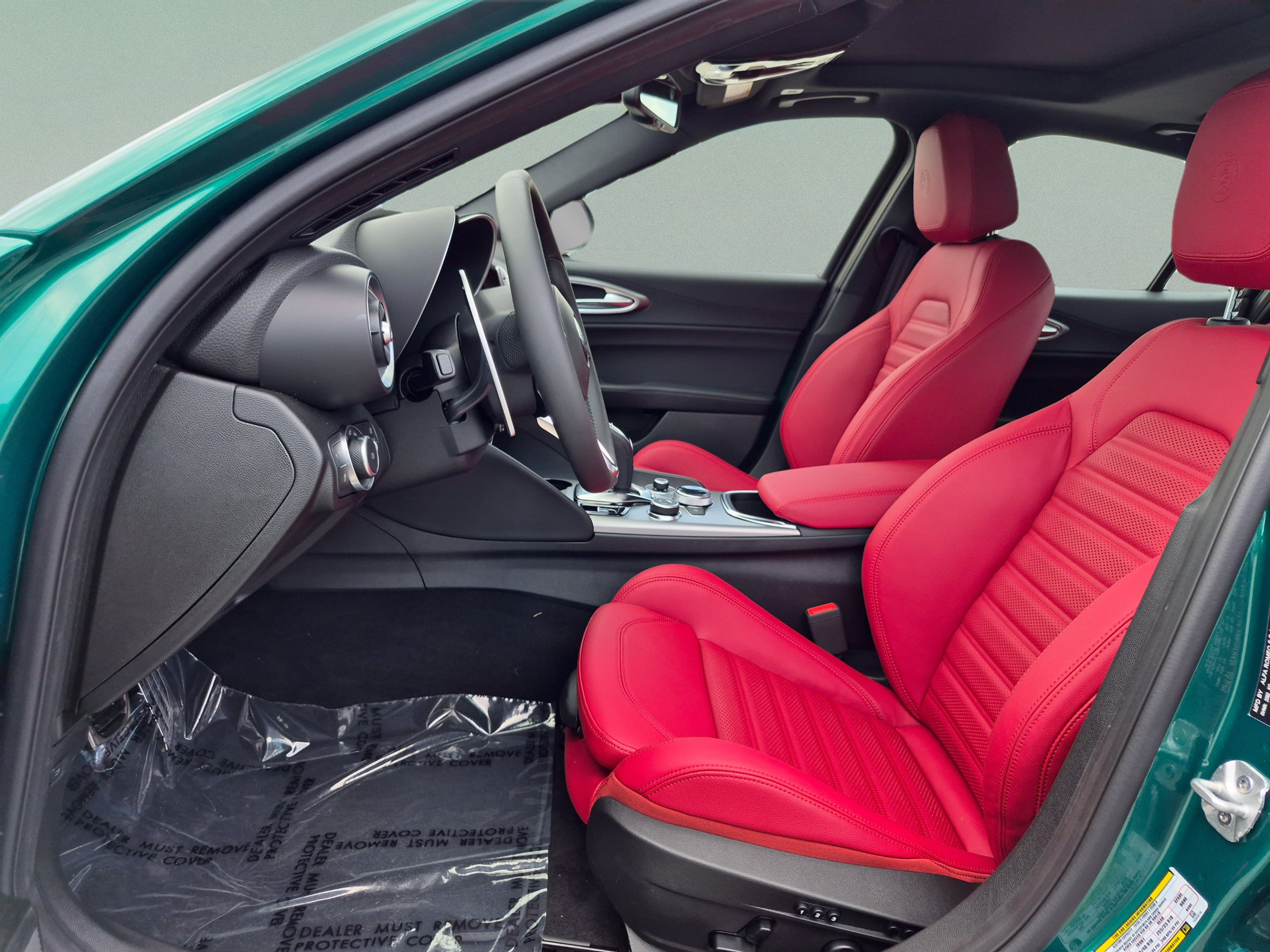 New 2026 Alfa Romeo Giulia w/ Driving Assist Package RWD image 16
