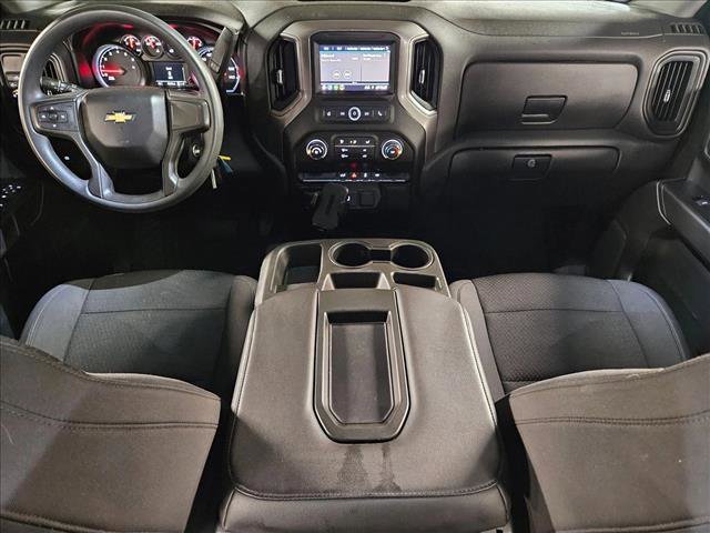 Used 2020 Chevrolet Silverado 1500 Custom w/ Custom Value Package image 16