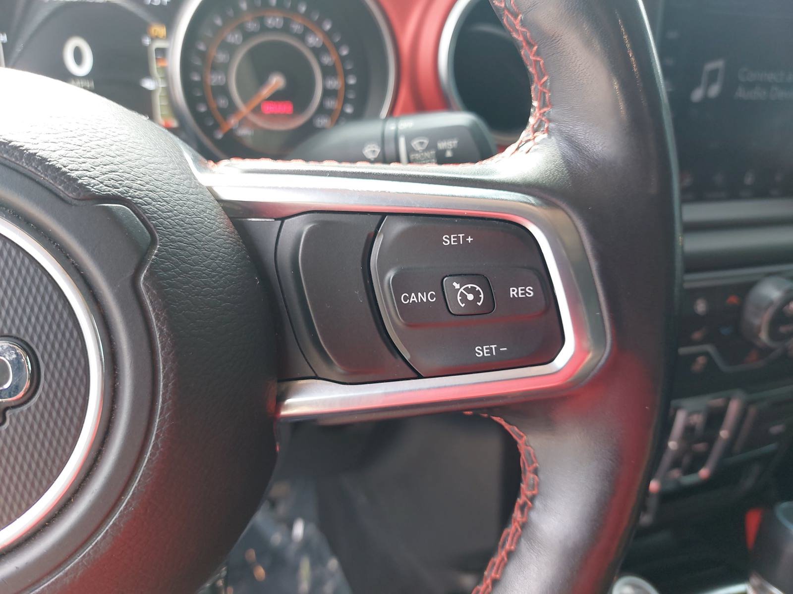 Used 2020 Jeep Gladiator Rubicon AWD/4WD image 17
