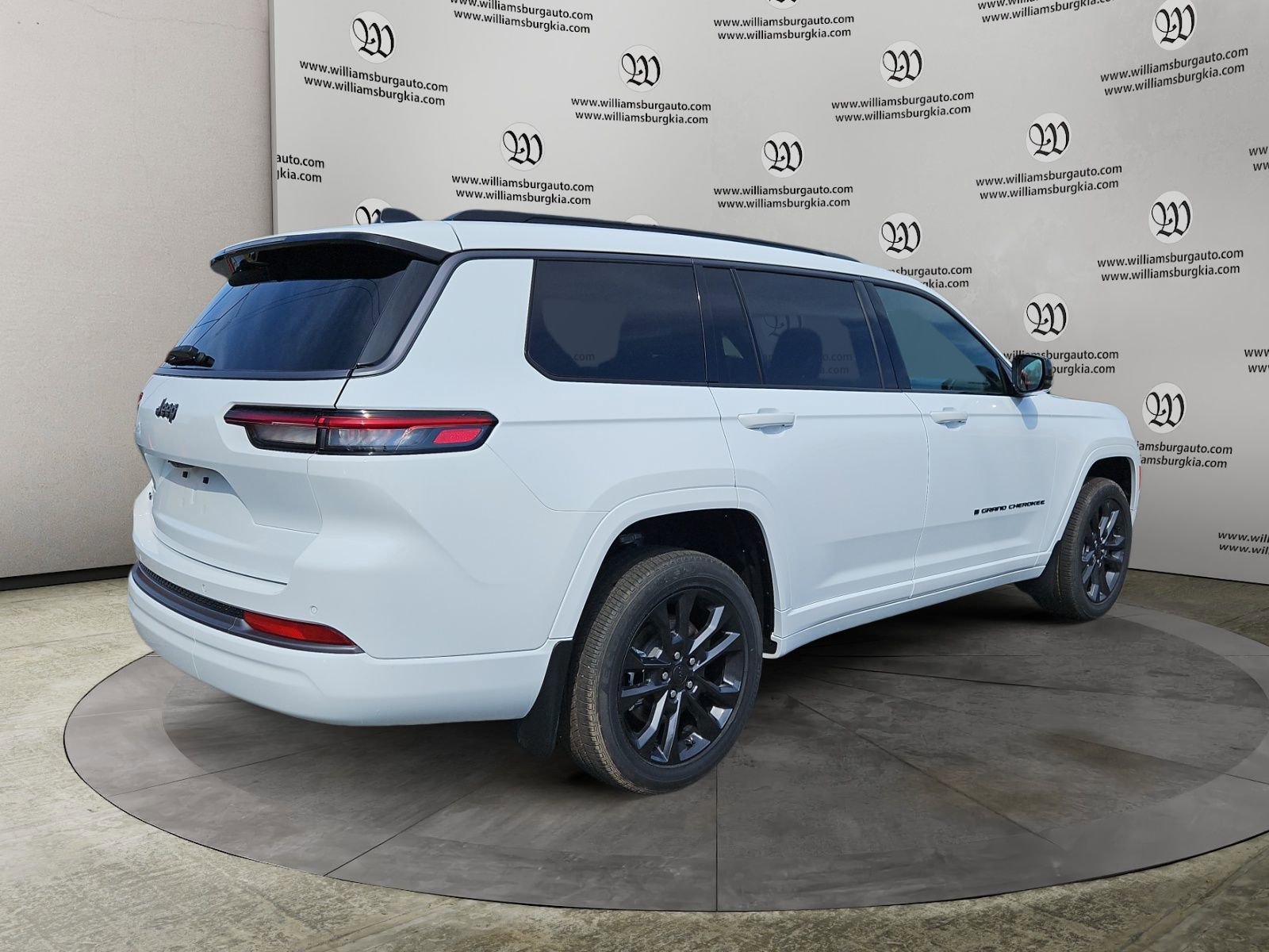 New 2026 Jeep Grand Cherokee L Limited image 5