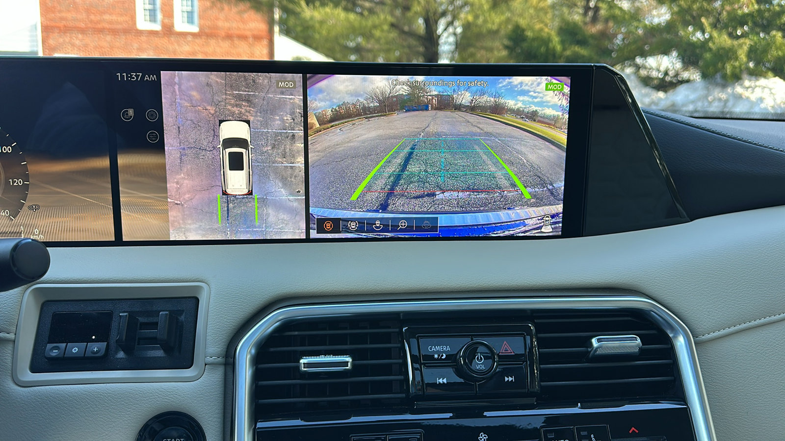 Certified 2025 Nissan Armada Platinum Reserve image 20