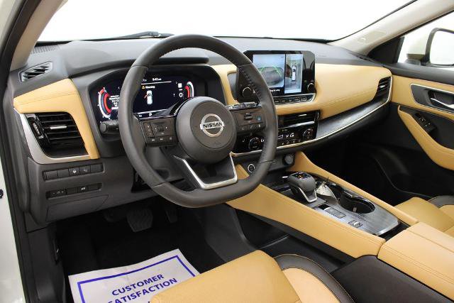 Certified 2021 Nissan Rogue Platinum FWD image 16
