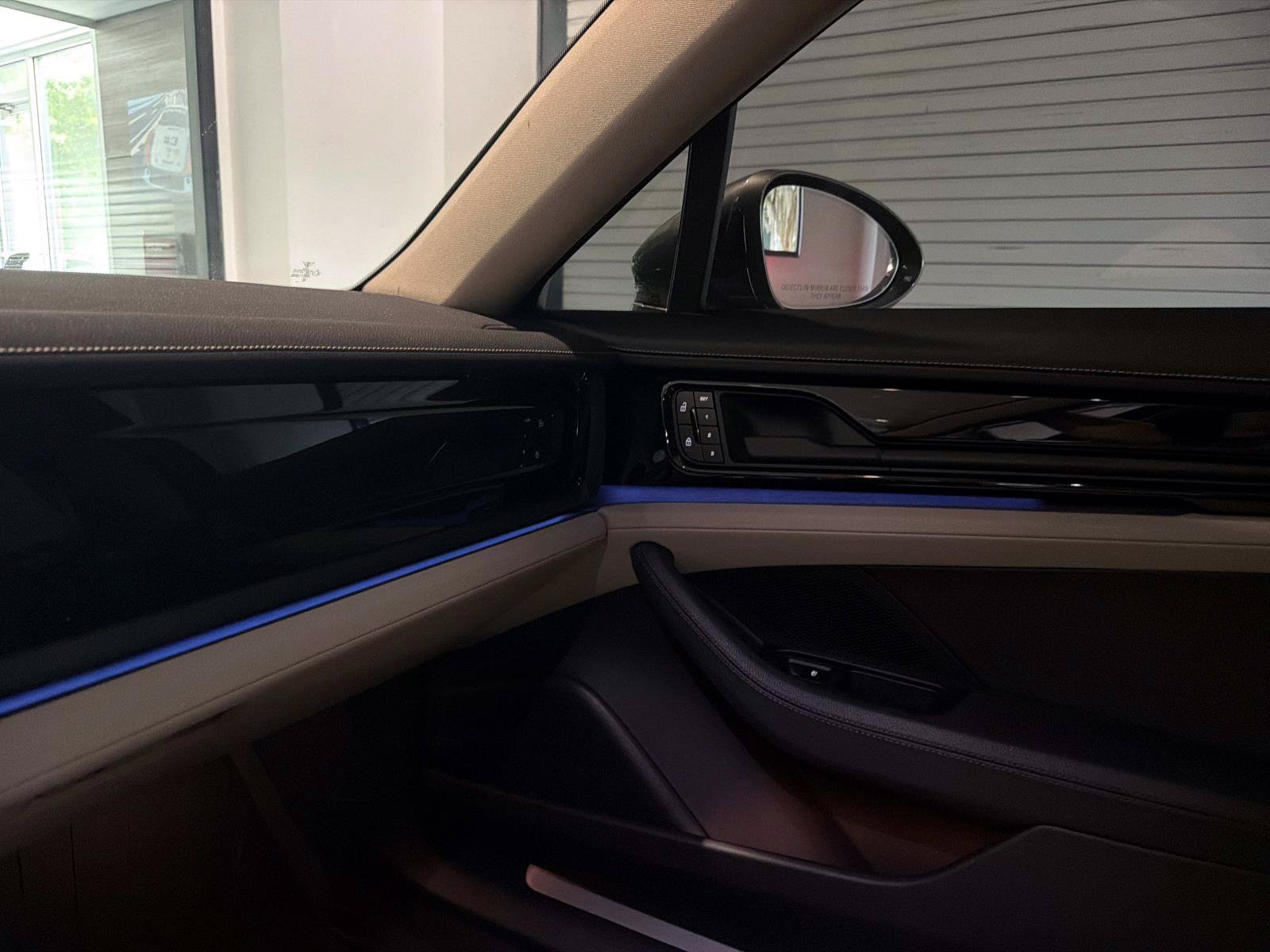 Certified 2025 Porsche Panamera RWD image 21