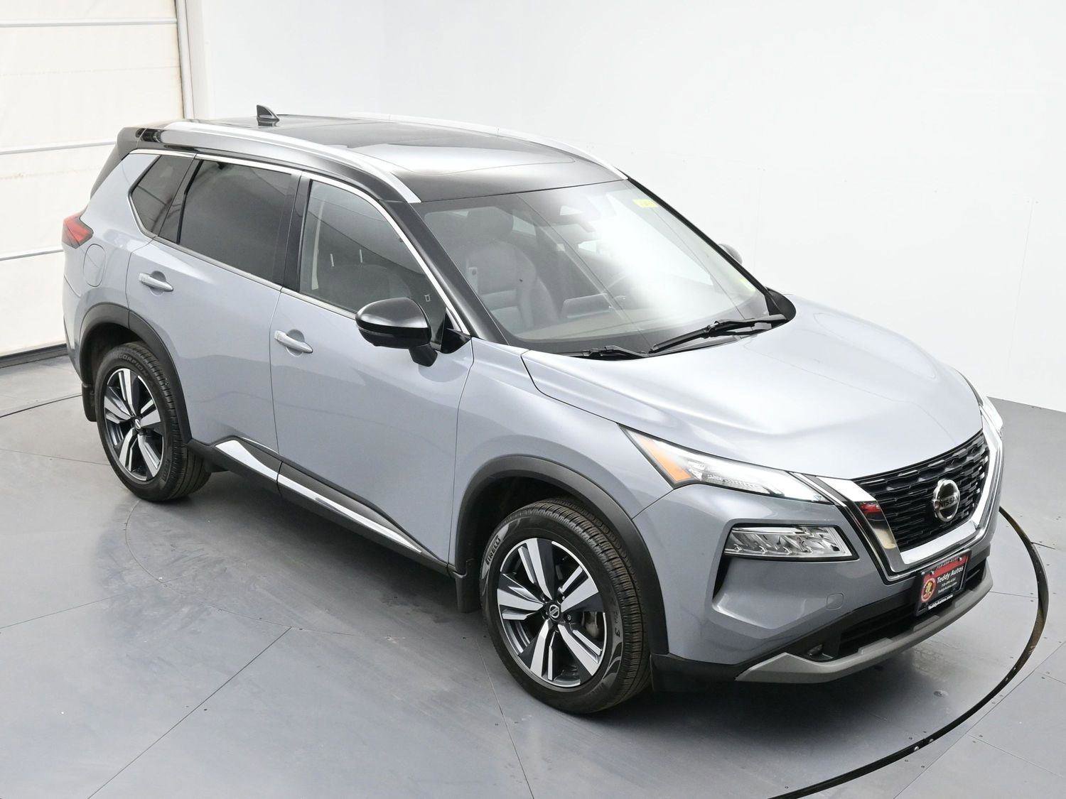 Used 2021 Nissan Rogue SL AWD/4WD image 35